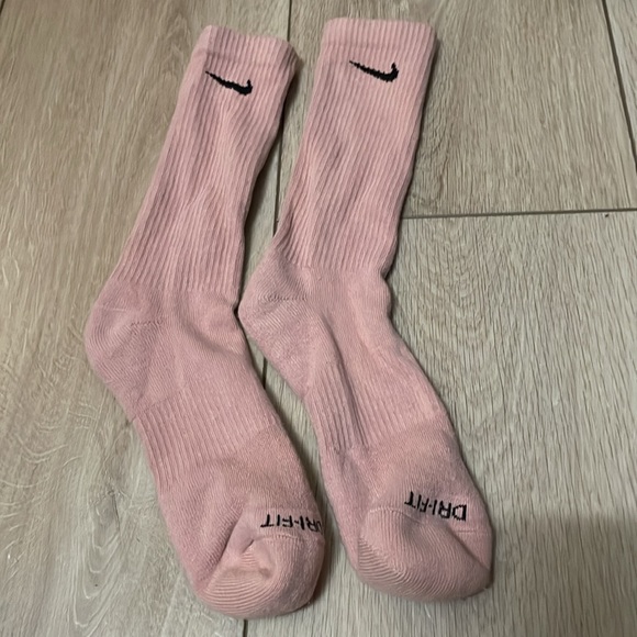 Nike Everyday Plus Cushioned Dri-Fit Training Crew Socks - Picture 2 of 2